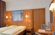 Bedroom 6 Motel & Rasthof Avus