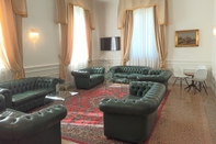 Lobby Rechigi Park Hotel