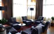 Common Space 4 Clarion Collection Hotel Bilan