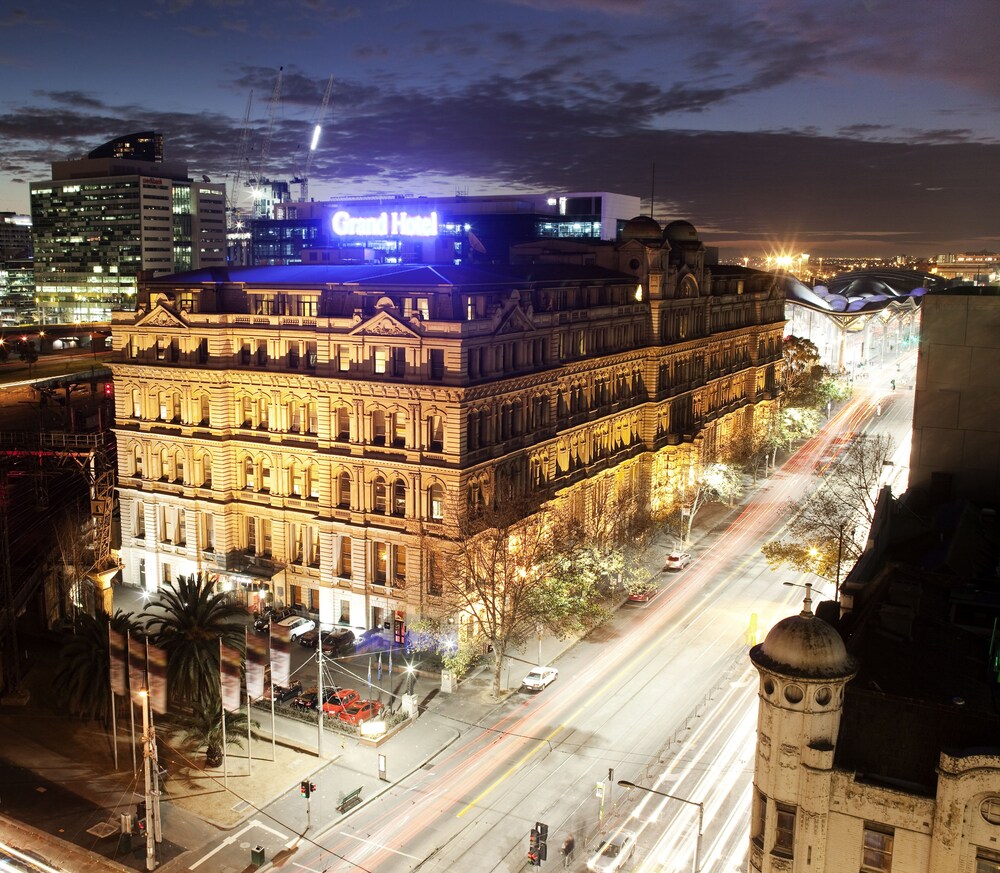 Nearby View and Attractions 2 Grand Hotel Melbourne