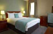 Kamar Tidur 5 Red Lion Hotel by Greene King Inns