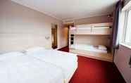 Kamar Tidur 4 Serways Hotel Heiligenroth