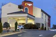 Exterior Comfort Inn North of Asheville