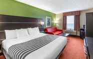 Bedroom 2 SureStay Plus Hotel by Best Western Kincardine