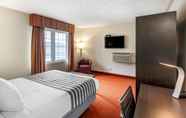 Bedroom 6 SureStay Plus Hotel by Best Western Kincardine