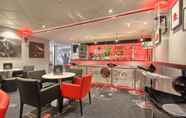 Bar, Cafe and Lounge 3 Kyriad Paris Nord - Porte de Saint Ouen