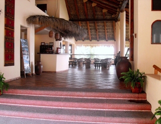 Lobby 2 Catalina Beach Resort