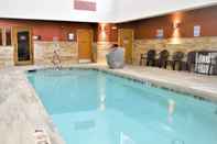 Kolam Renang Comfort Inn & Suites Durango