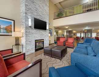 Lobby 2 Comfort Suites Lafayette University Area