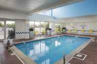 Kolam Renang Fairfield Inn and Suites by Marriott Chicago Midway Airport