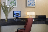 Functional Hall Residence Inn Houston The Woodlands / Lake Front Circle