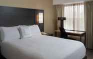 Bedroom 4 Sonesta ES Suites Fairfax Fair Lakes