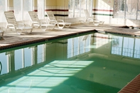 Swimming Pool Country Inn & Suites by Radisson, West Valley City, UT