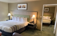 ห้องนอน 4 Country Inn & Suites by Radisson, West Valley City, UT