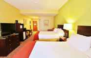 Bedroom 4 GreenTree Inn & Suites in Pinetop