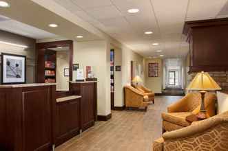 Sảnh chờ 4 Hampton Inn Cleveland-Solon