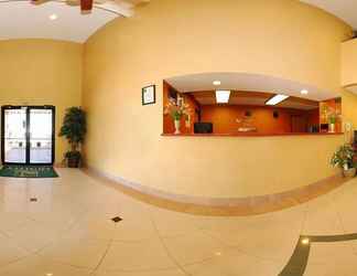 Sảnh chờ 2 Quality Inn O'Fallon I-64