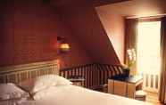 Bedroom 5 Hôtel Bourg Tibourg