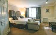 Kamar Tidur 6 Hollin House Hotel