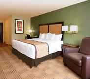 Kamar Tidur 2 Extended Stay America Suites St Louis St Peters