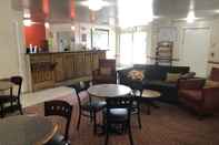 Bar, Kafe dan Lounge Super 8 by Wyndham Fernley