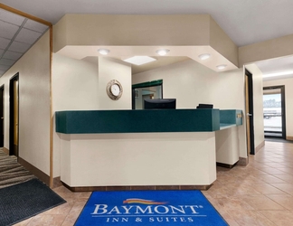 Lobby 2 Baymont by Wyndham Sioux Falls West