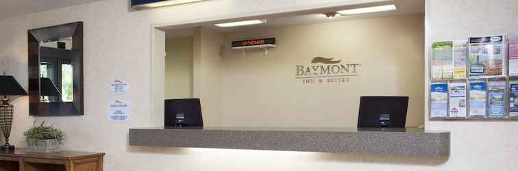 Lobby Baymont by Wyndham Mt. Pleasant