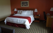 Bilik Tidur 3 Baymont by Wyndham Springfield IL