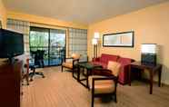 Bedroom 6 Courtyard by Marriott Beckley