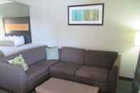 Common Space Best Western Executive Suites