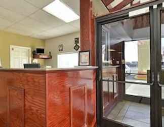 Lobby 2 Americas Best Value Inn Marion, IL