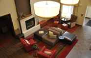 Lobi 7 Quality Inn & Suites University Fort Collins
