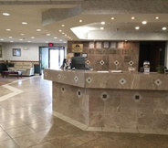 Lobby 6 Americas Best Value Inn & Suites St. Louis, St. Charles Inn