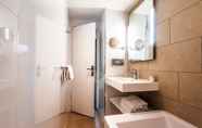 Toilet Kamar 5 Best Western Saint Louis - Grand Paris Vincennes