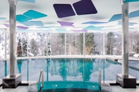 Swimming Pool Hotel Waldegg - Adults only