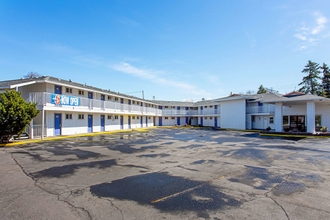 Exterior 4 Motel 6 Pendleton, OR - West