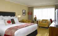 Phòng ngủ 5 Delta Hotels by Marriott Waltham Abbey