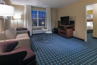 Common Space Fairfield Inn Kansas City Downtown/Union Hill by Marriott