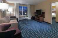 Common Space Fairfield Inn Kansas City Downtown/Union Hill by Marriott