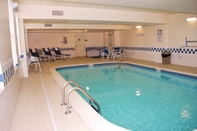 Swimming Pool Fairfield Inn Kansas City Downtown/Union Hill by Marriott