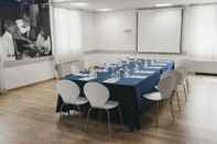 Functional Hall Tres Torres Atiram Hotel