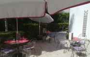 Restoran 7 ibis Le Bourget