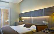 Bedroom 3 Hotel AA Serrano by Silken