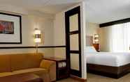 Bedroom 5 Hyatt Place Milwaukee Airport
