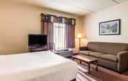 Bedroom 3 Clarion Suites at the Alliant Energy Center