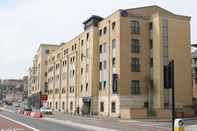 Bangunan Travelodge Bristol Central