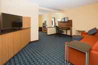 Ruang Umum Fairfield Inn & Suites by Marriott Boston Milford