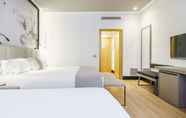 Bedroom 6 Hotel ILUNION Bilbao