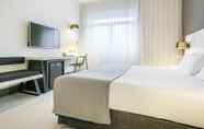 Bedroom 7 Hotel ILUNION Bilbao