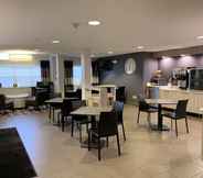 ร้านอาหาร 4 Microtel Inn & Suites by Wyndham Inver Grove Heights/Minneap